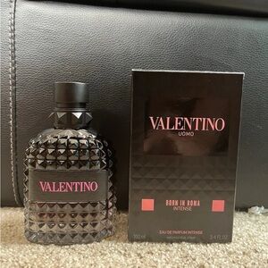 Valentino Uomo Intense Black and Pink Bottle